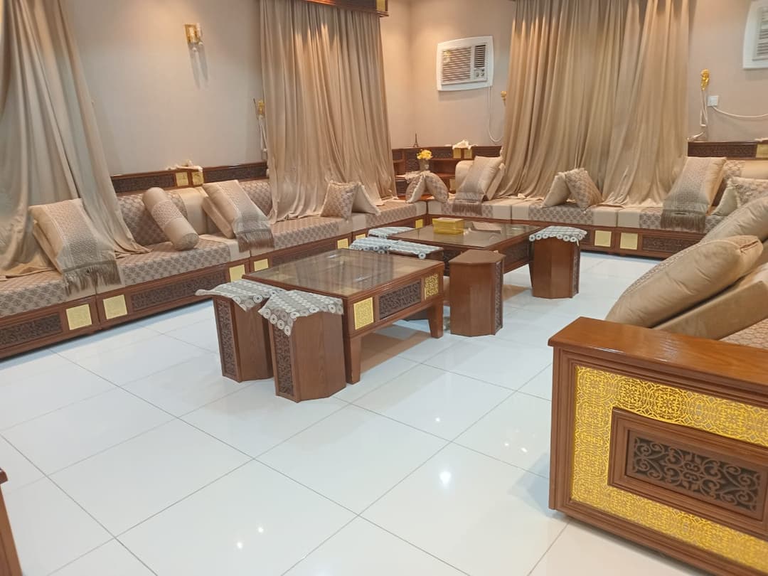 تنظيف مجالس في الريش